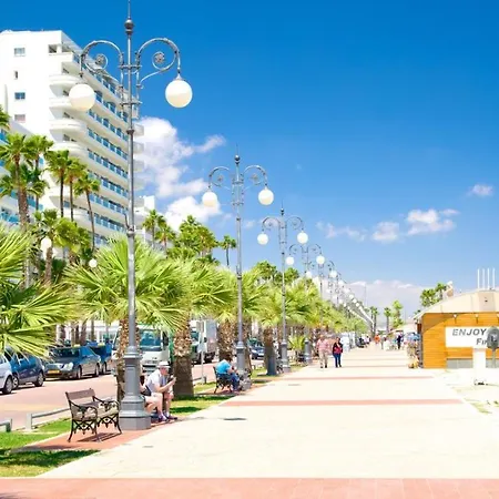 Appartamento Eleni Center 2 Bedroom Flat Larnaca