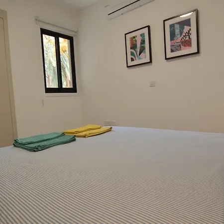 Appartamento Eleni Center 2 Bedroom Flat *